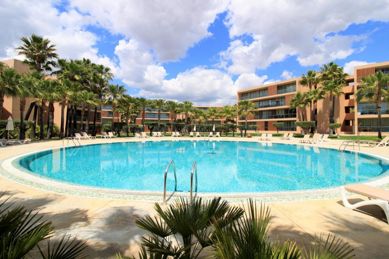 Albufeira Salgados Premium 1 With Pool By Homing Apartment Guia  Bagian luar foto